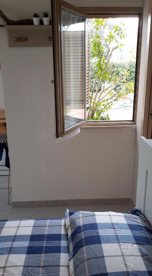 Room Garden Vada Bagian luar foto